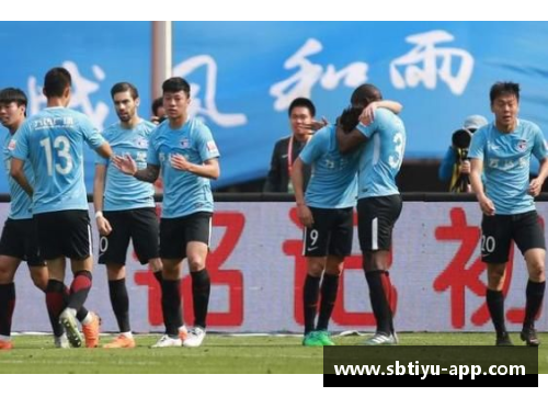 sb体育官网深圳队主场战胜上海队，取得中超赛季首胜